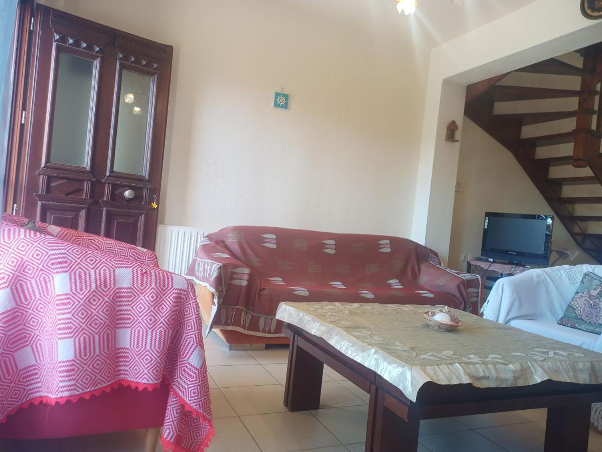 Ferienwohnung Μεζονετα Nea Roda Exterior foto