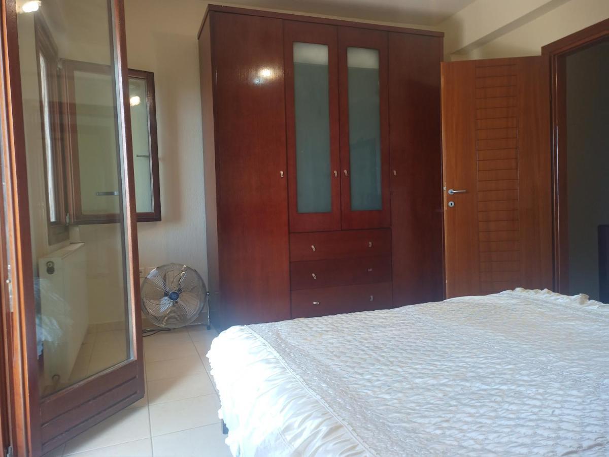 Ferienwohnung Μεζονετα Nea Roda Exterior foto